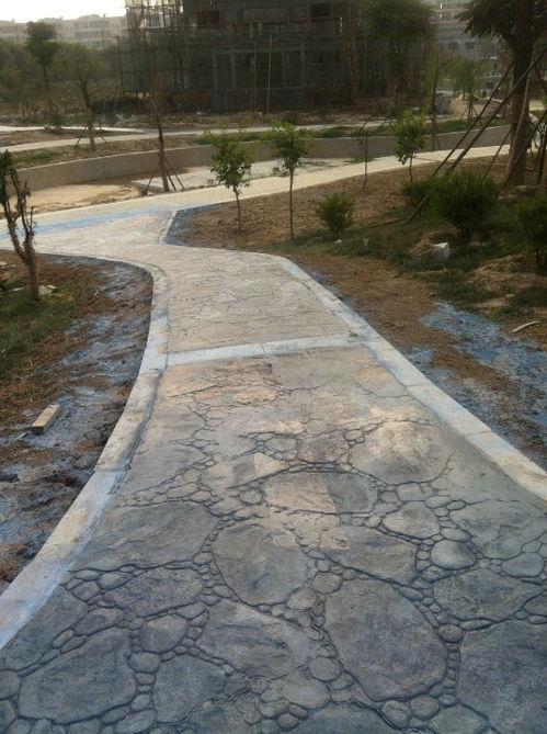 上海松江彩色壓印地坪設(shè)計(jì)方案仿木紋壓花地坪模具批發(fā)